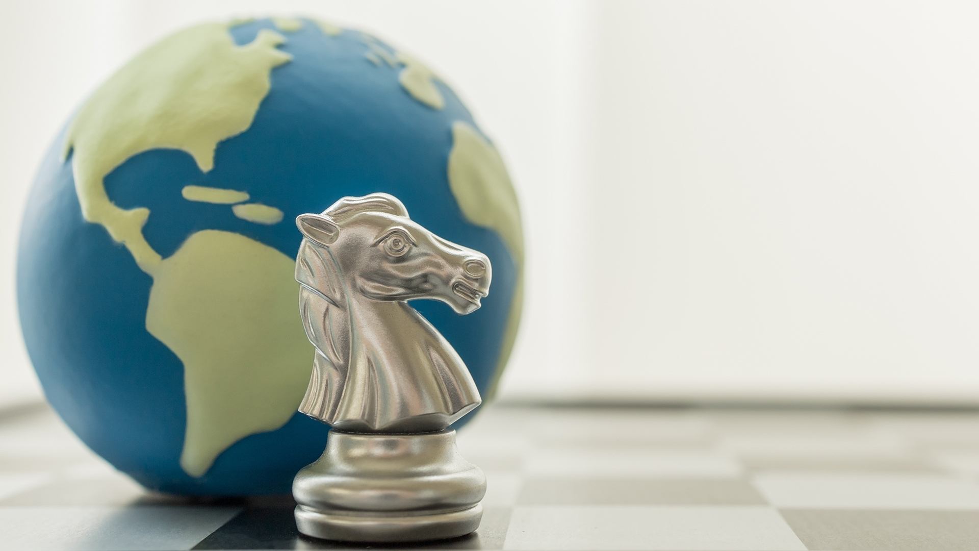 Servitization, Leadership and Maturity