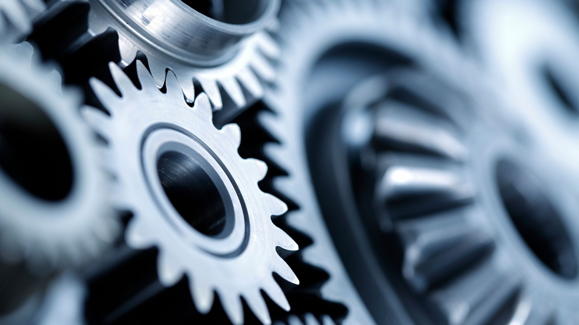 Can third-party service partners leverage remote service tools?