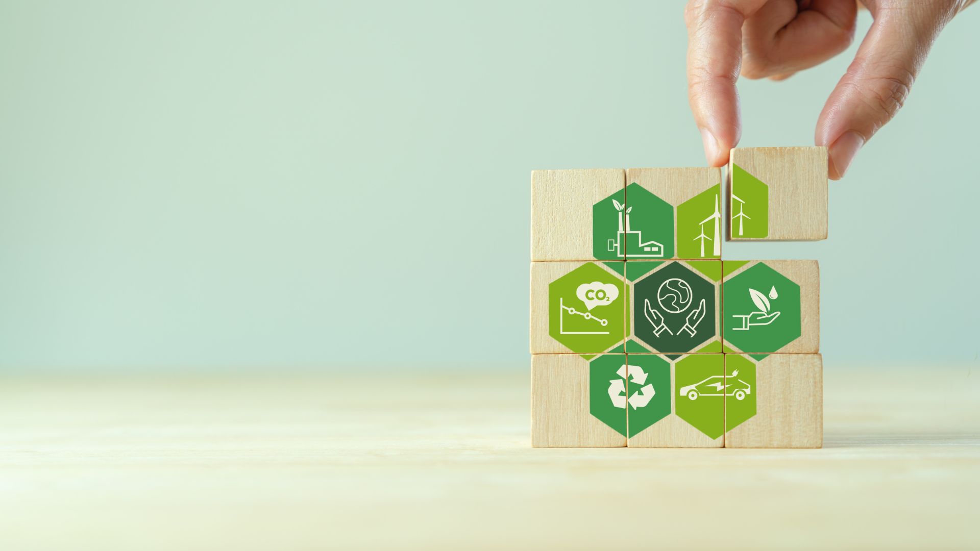 Revolutionizing Field Service Management with Circular Economy and Servitization Practices