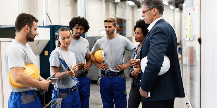 Transforming Field Service for Gen Z and Women in the Digital Age