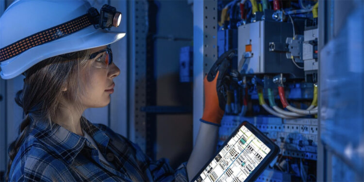 Servitization in Manufacturing: Creating Customer Value Beyond the Product