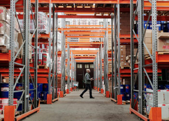 Turning Disruption into Advantage in Spare Parts: Why the “Big Party” Is Over