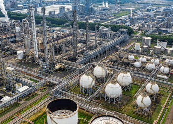 Turning Buildings Into Competitive Assets: How Energy as a Service Is Rewiring Industrial Advantage