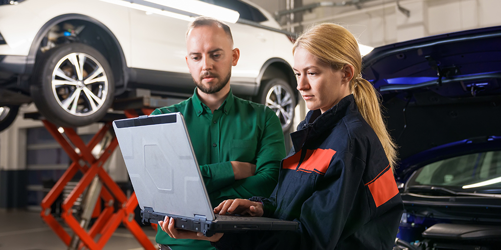 Brilliant at the Basics: How Six Ordinary Moments Create Extraordinary Aftermarket Loyalty